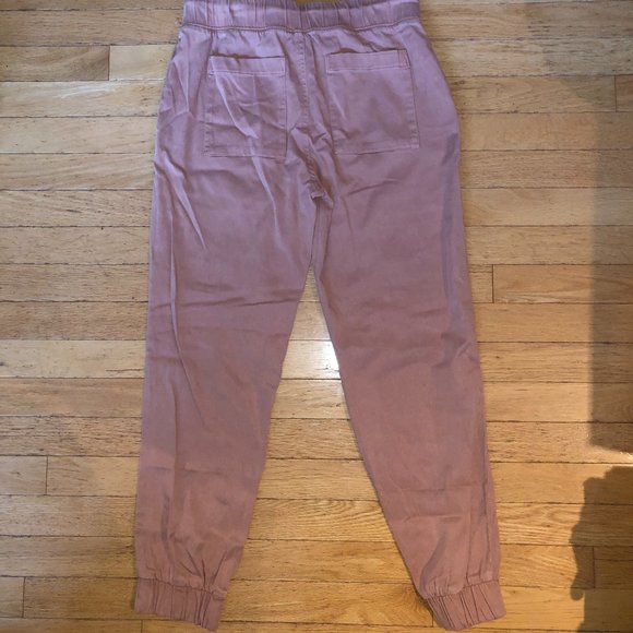 New Cloth and Stone Women's Drawstring Cropped Pants - Picture 3 of 7